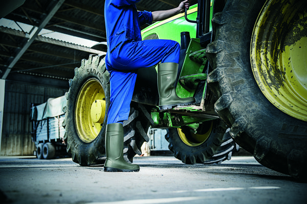 Steplite_EasyGrip_green_agri_01_lowres