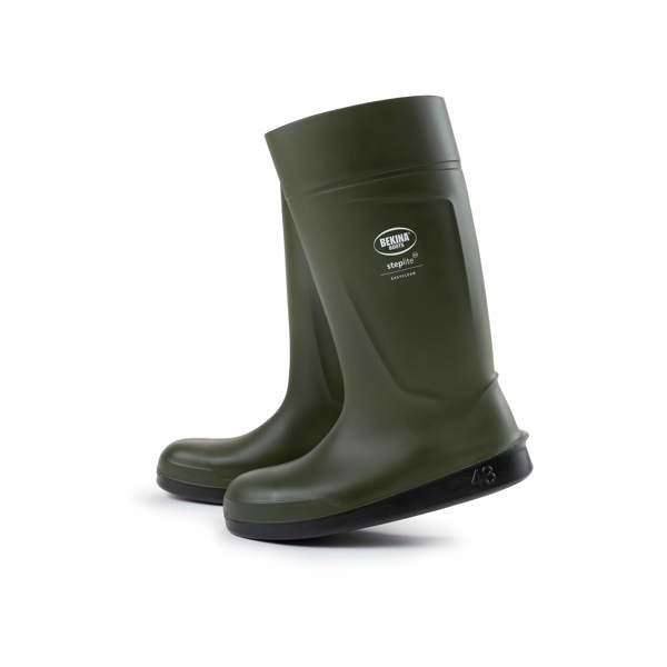 Steplite_EasyClean_S4_green_pairHeelUp_lowres